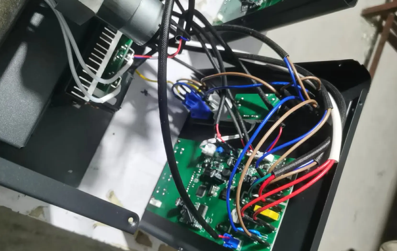 spark machine wiring issue